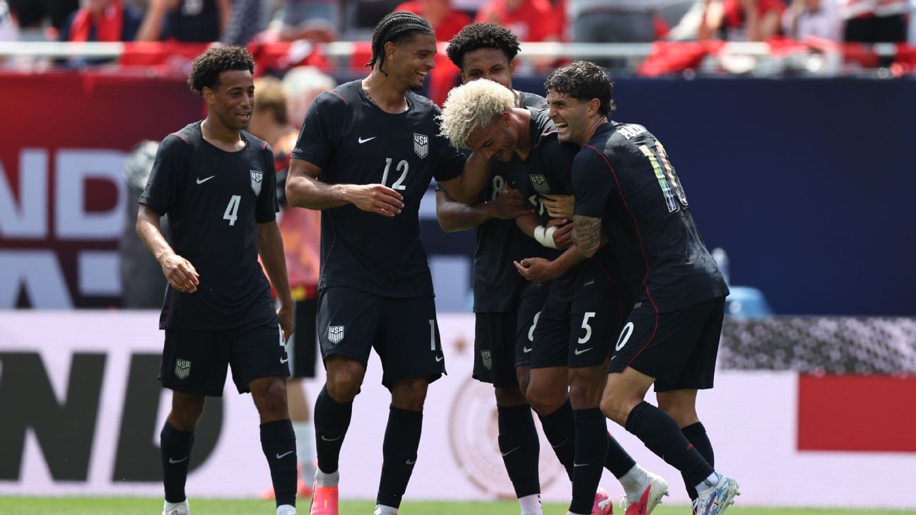TLC体育官网登录入口。｜足球训练世界杯2026预测：冠军、金球奖与黑马看点